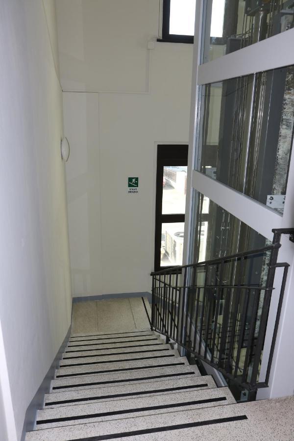 Student'S Hostel Parme Extérieur photo