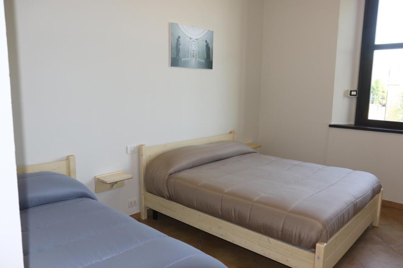 Student'S Hostel Parme Extérieur photo