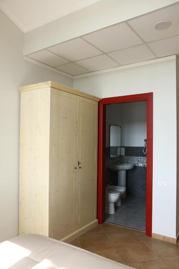Student'S Hostel Parme Extérieur photo