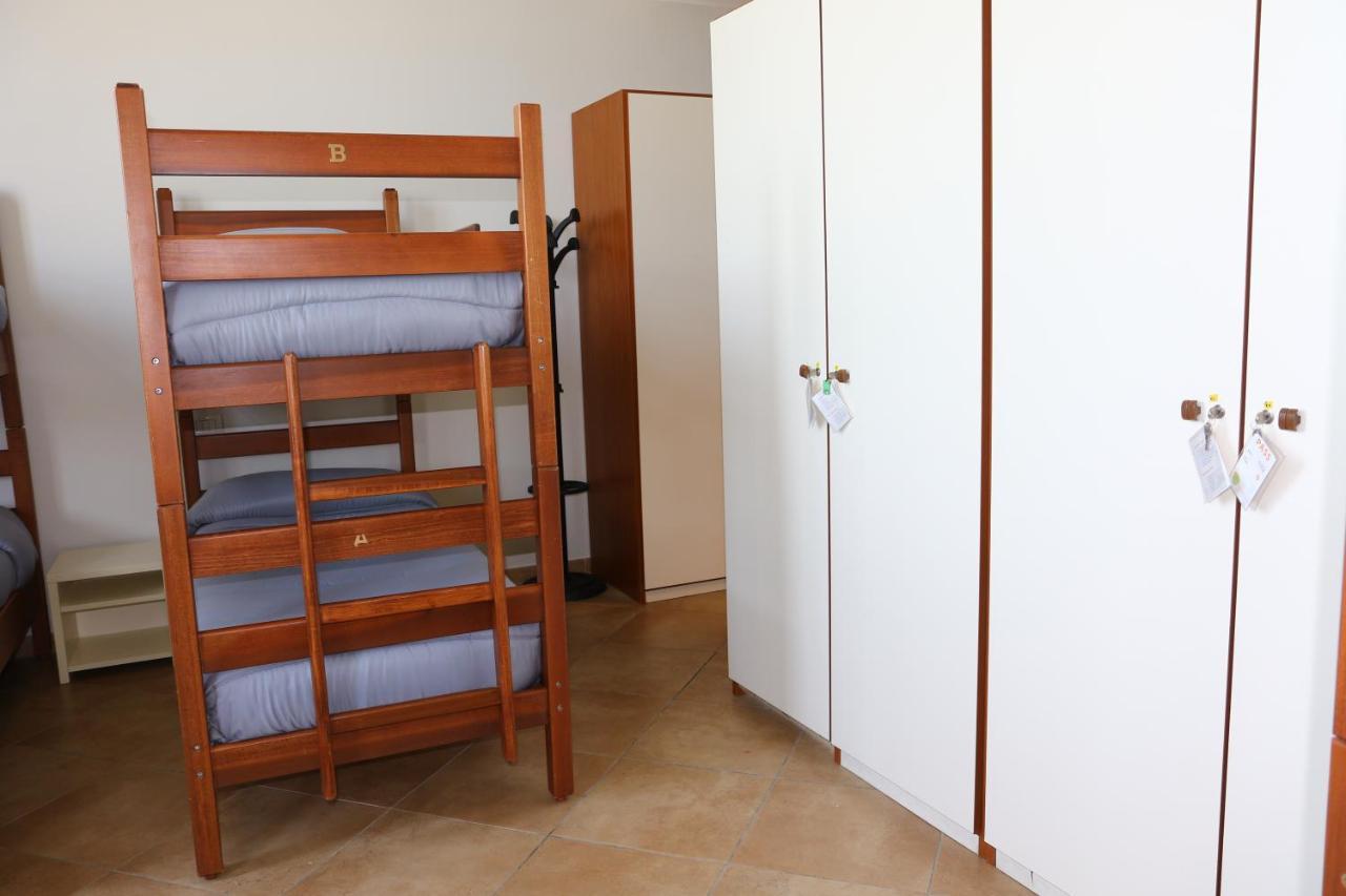 Student'S Hostel Parme Extérieur photo